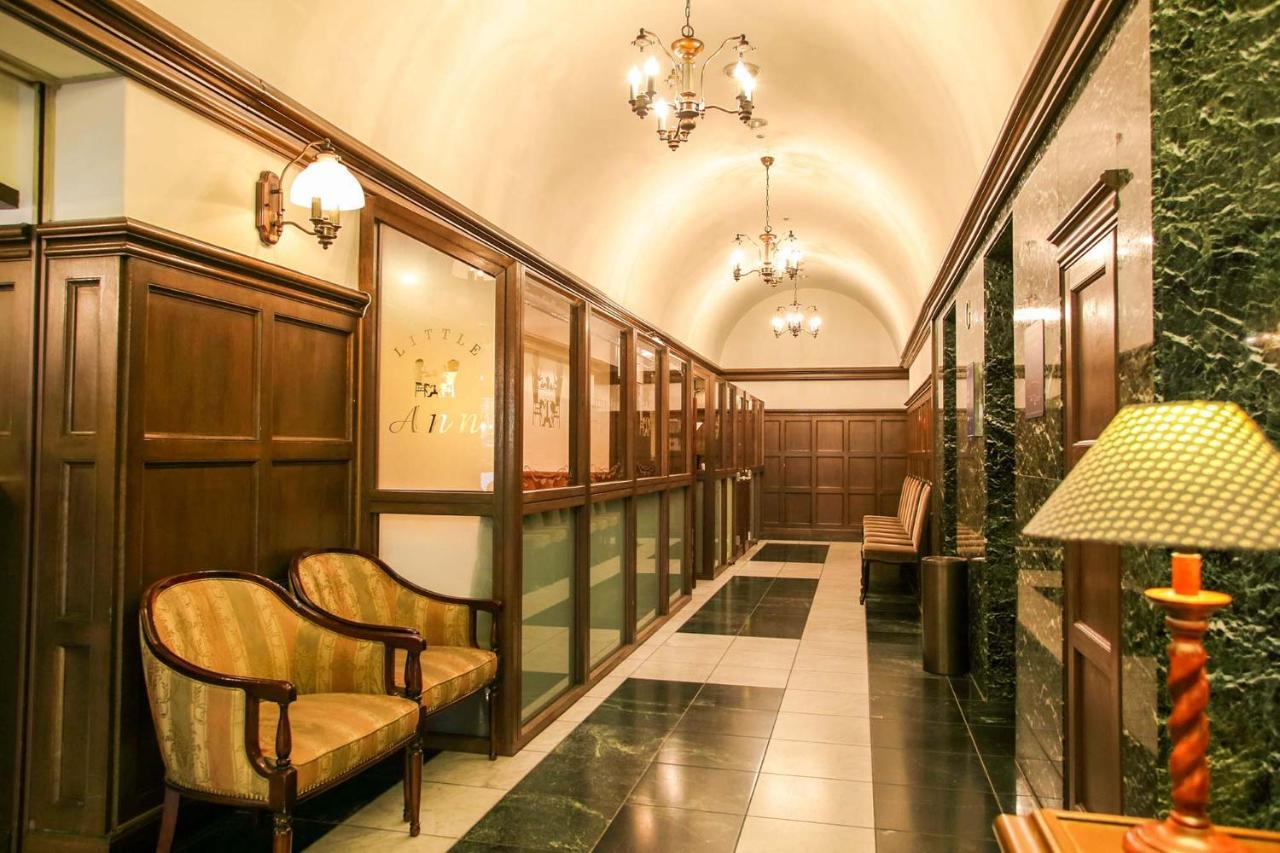 Tor Road Sanraku Hotel